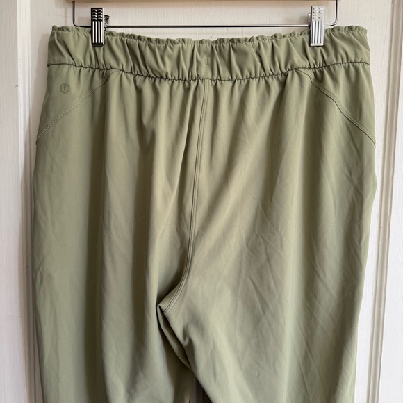 Lululemon Keep Moving High Rise Pant - Picture 8 of 10